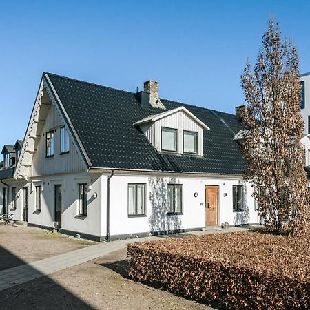 Bright Apartment In Park Environment Lund Esterno foto