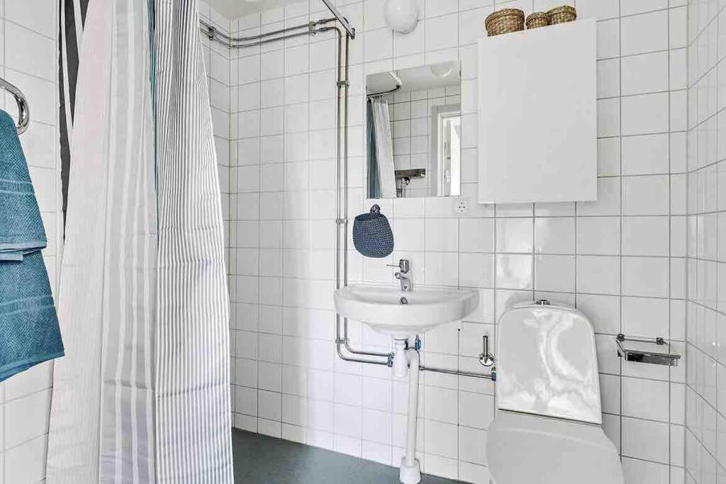 Bright Apartment In Park Environment Lund Esterno foto