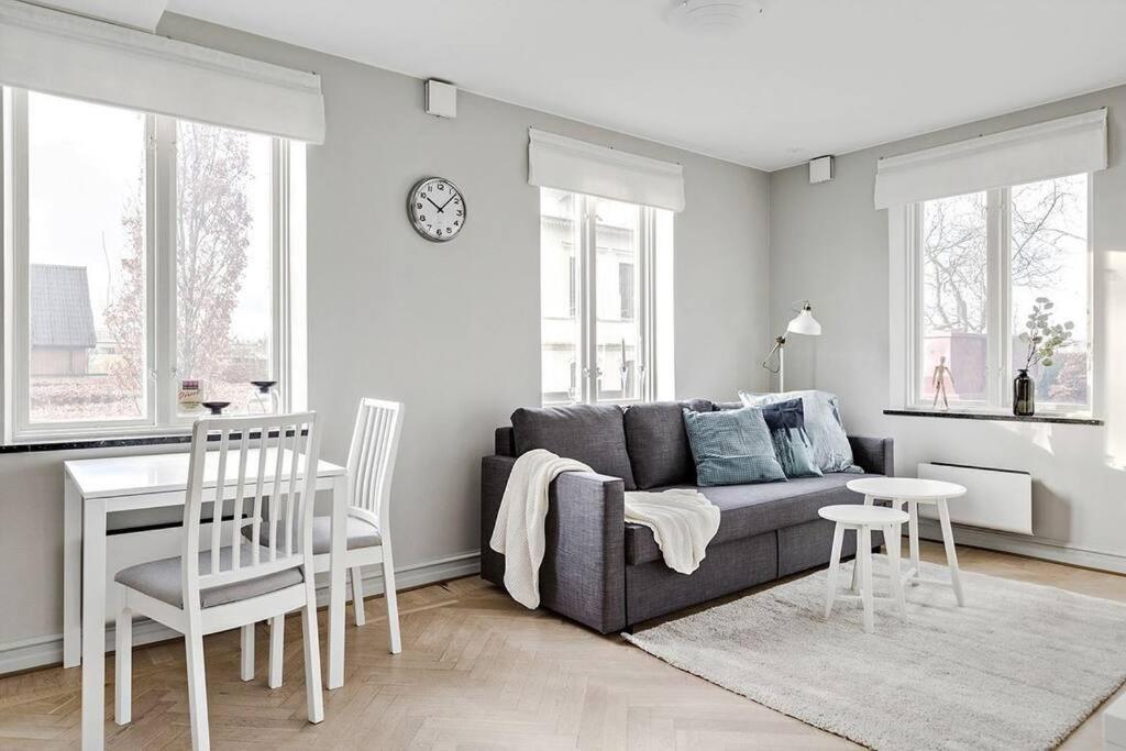 Bright Apartment In Park Environment Lund Esterno foto